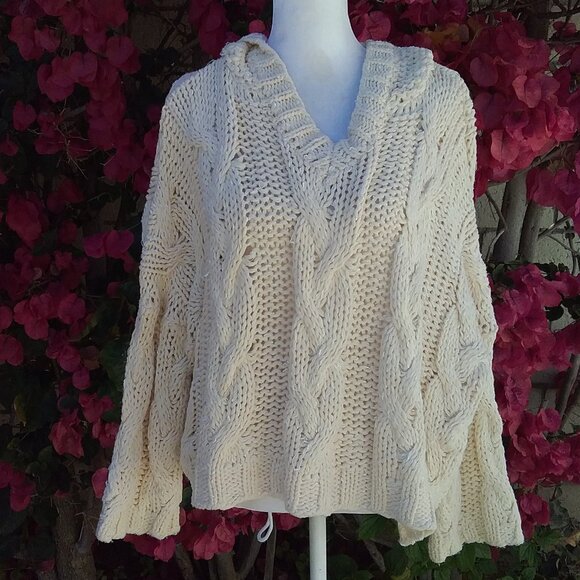 Hyfve Sweater Over-Sized Bulky V-Neck Cable Sweater Textured Hoodie Cream Small - Picture 4 of 7